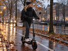 RDW goedgekeurde step in herfst en winter: zo rijd je veilig